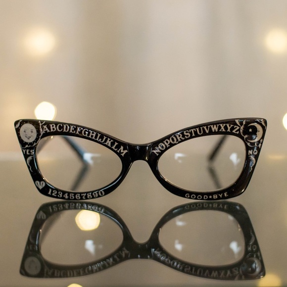 ISO LINDSAY LOWE Ouija Glasses - Picture 1 of 1